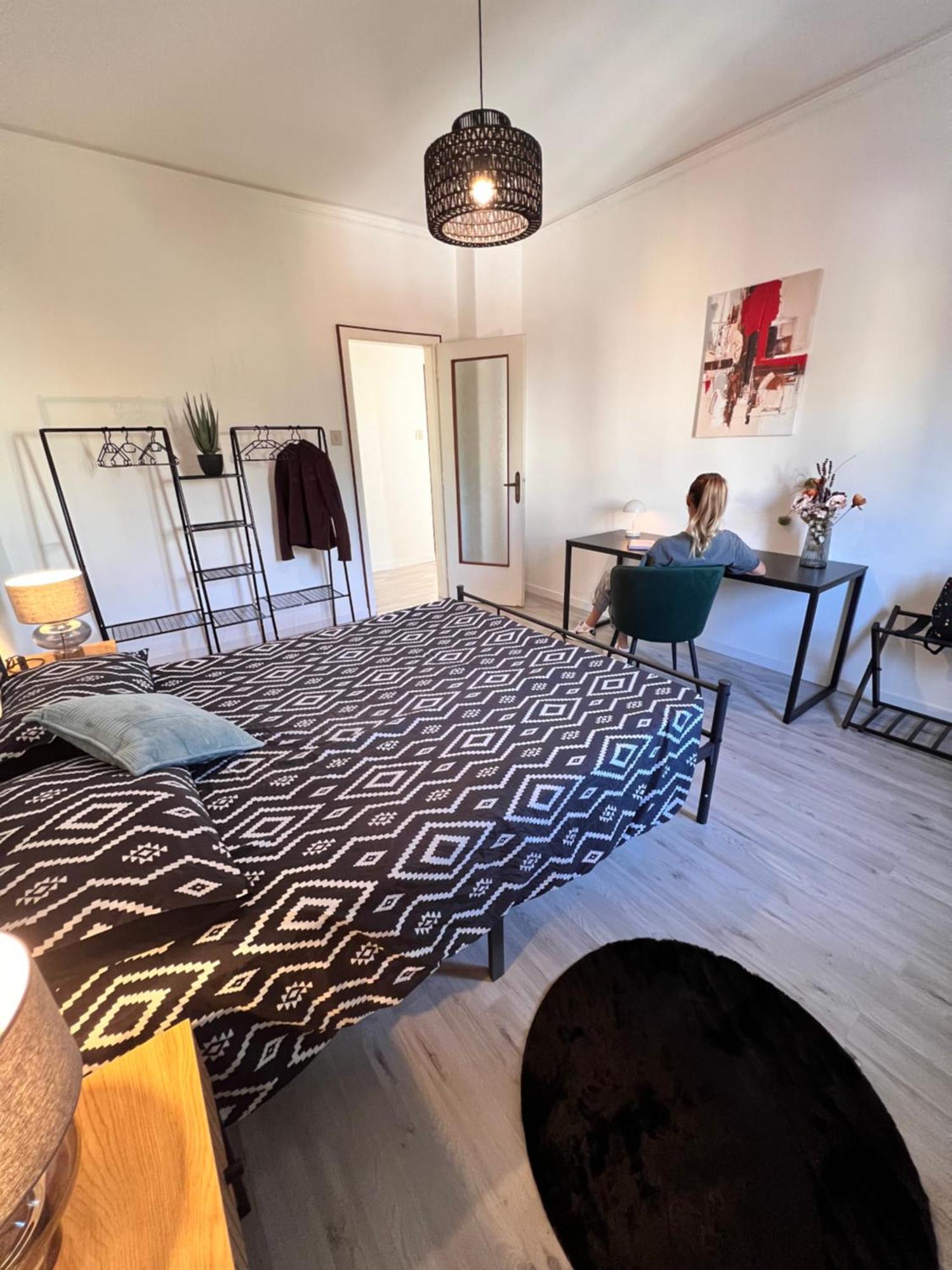 Appartement Sea View And Private Parking Triëst